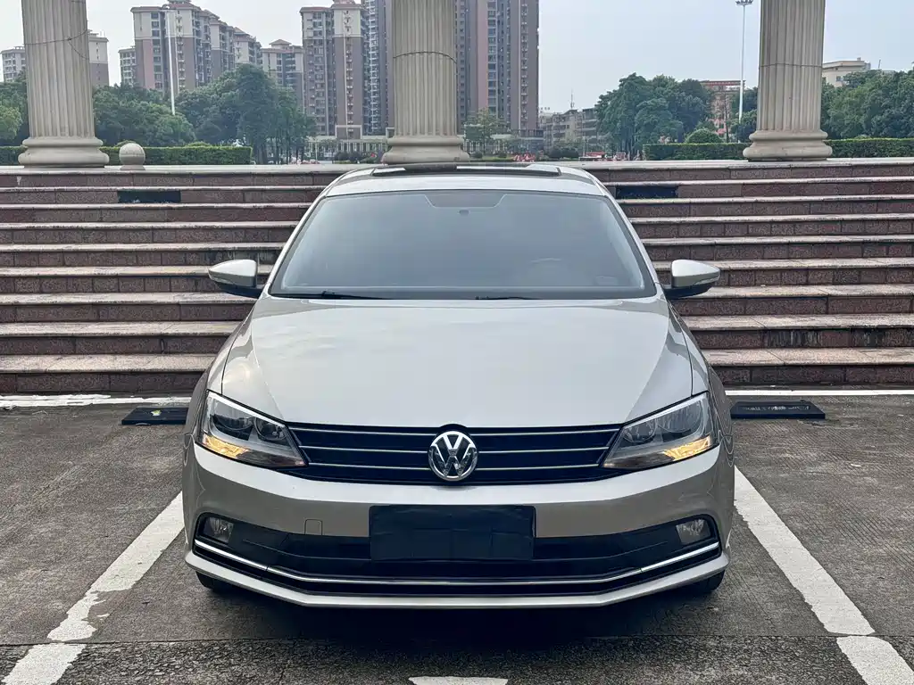 Volkswagen Sagitar — миниатюра 2