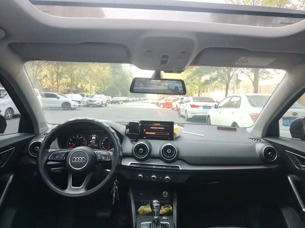 Audi Q2L — миниатюра 10