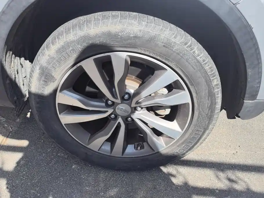 Geely Boyue — миниатюра 6