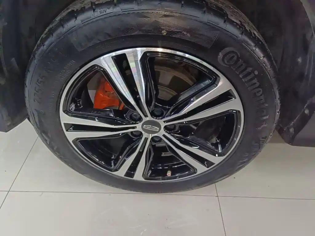 Geely Boyue — миниатюра 23
