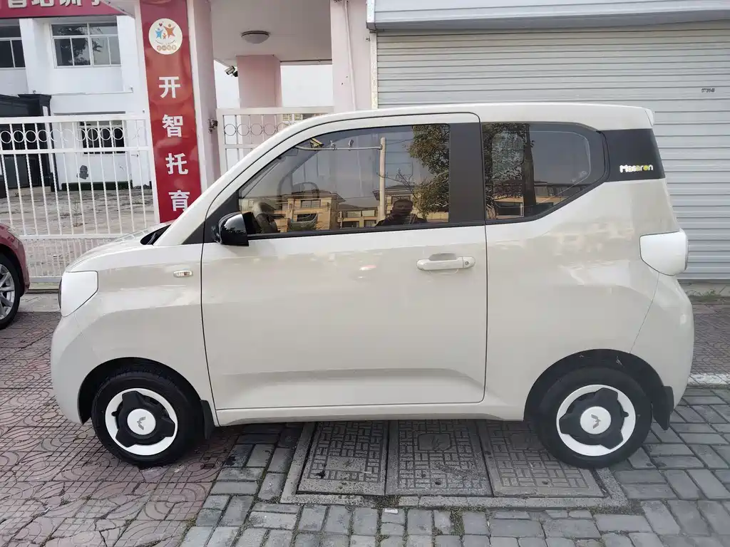 Wuling MINIEV — миниатюра 5