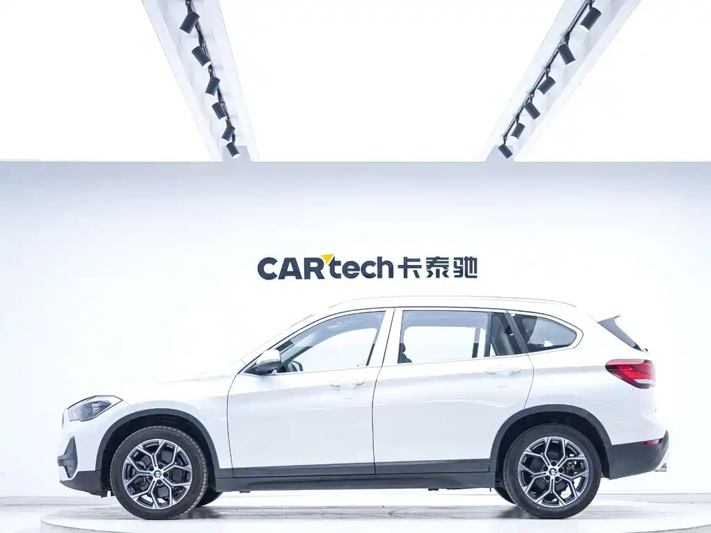 BMW X1 — миниатюра 2