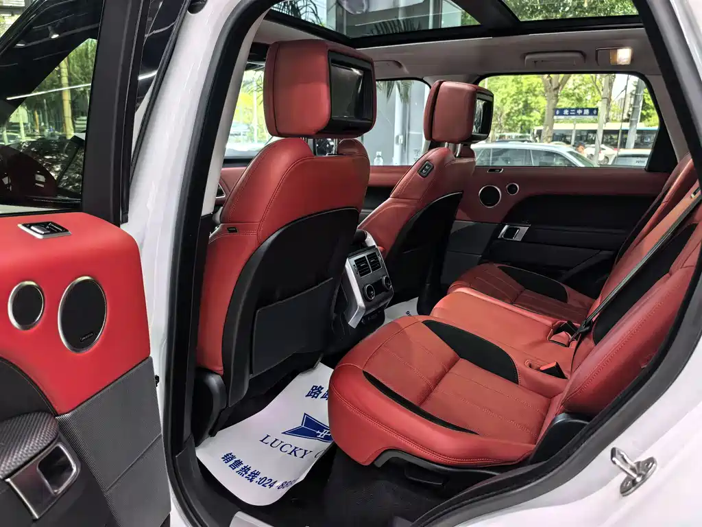 Land Rover Range Rover Sport 2020 3.0 L6 HSE DYNAMIC