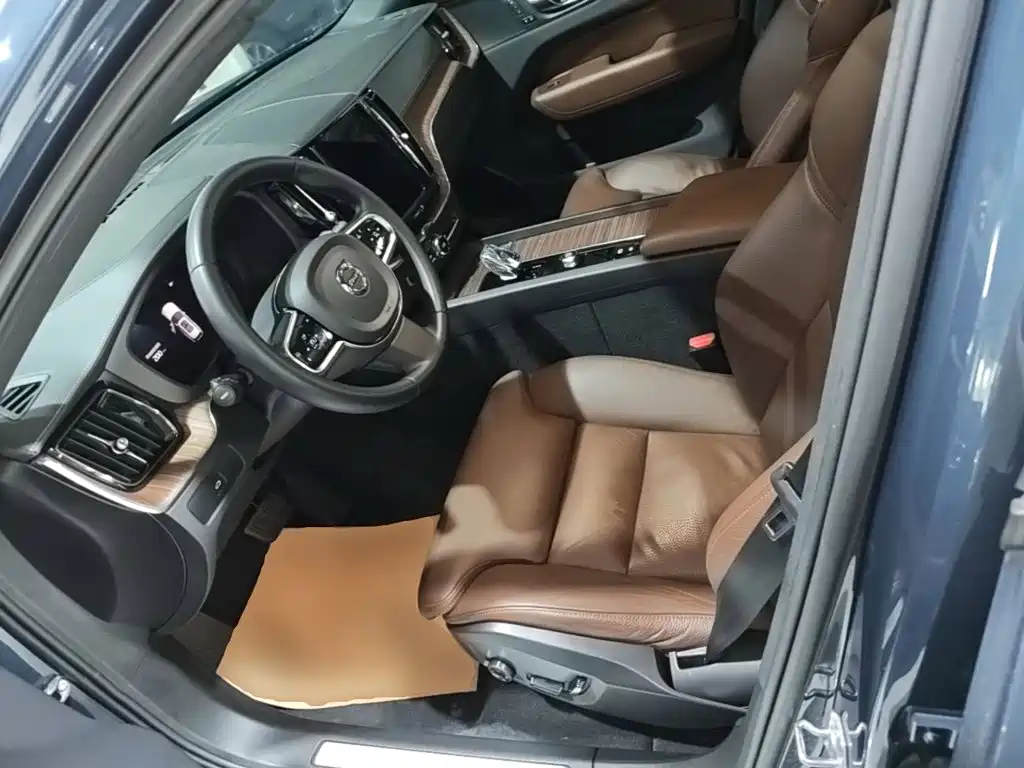 Volvo XC60 — миниатюра 15