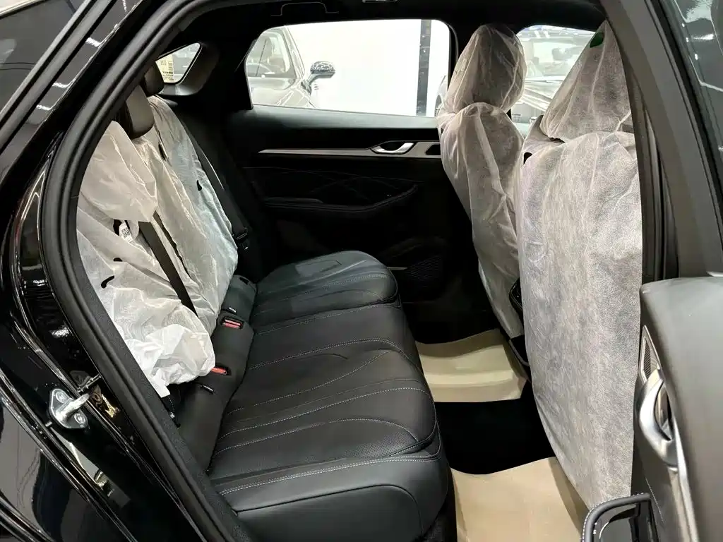 Geely Xingrui — миниатюра 15