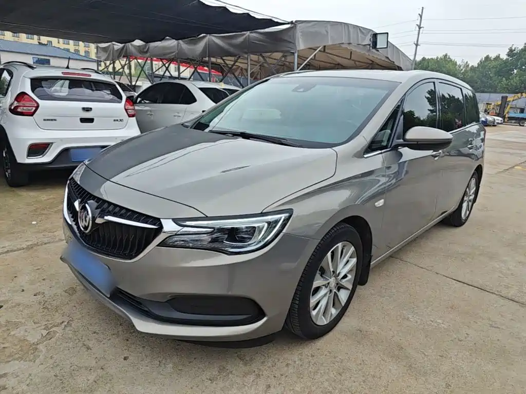 Buick GL6