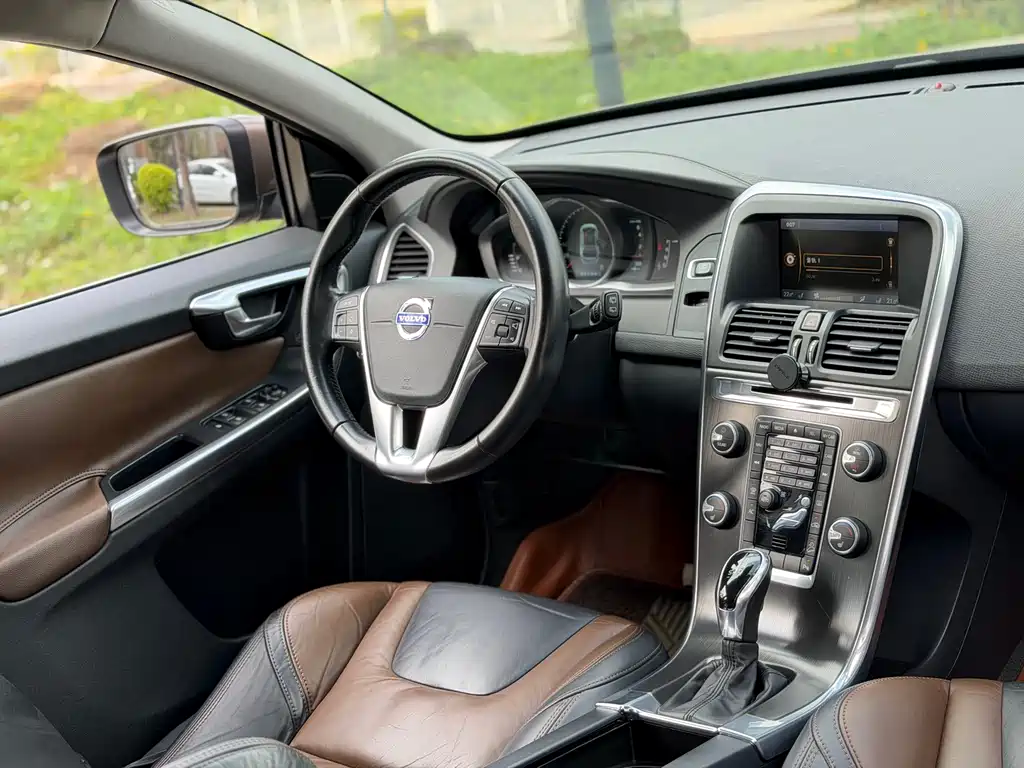 Volvo XC60 2014 T6