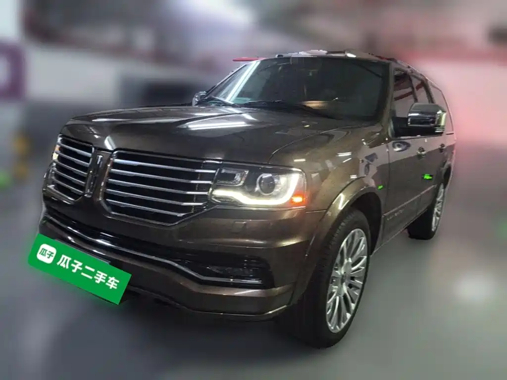 Lincoln Navigator