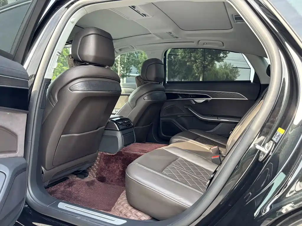 Audi A8 2024 A8L 50 TFSI quattro