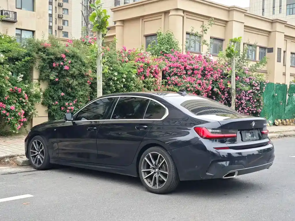 BMW 3 Series — миниатюра 7