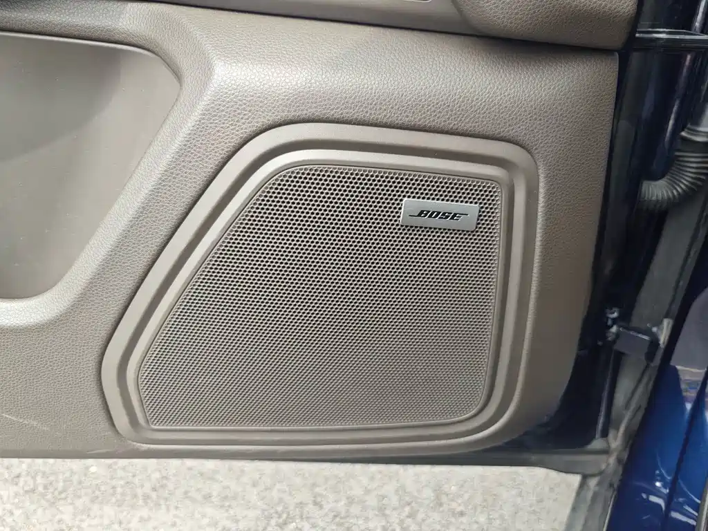 Porsche Macan — миниатюра 18