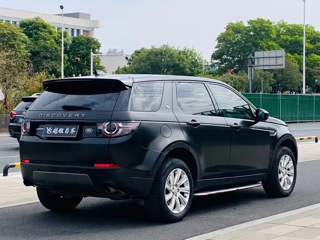 Land Rover Discovery Sport 2018 240PS SE