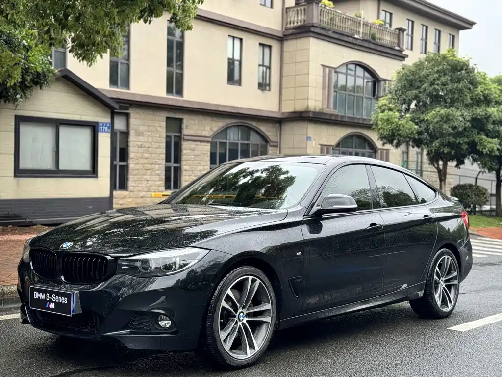 Купить BMW 3 Series GT