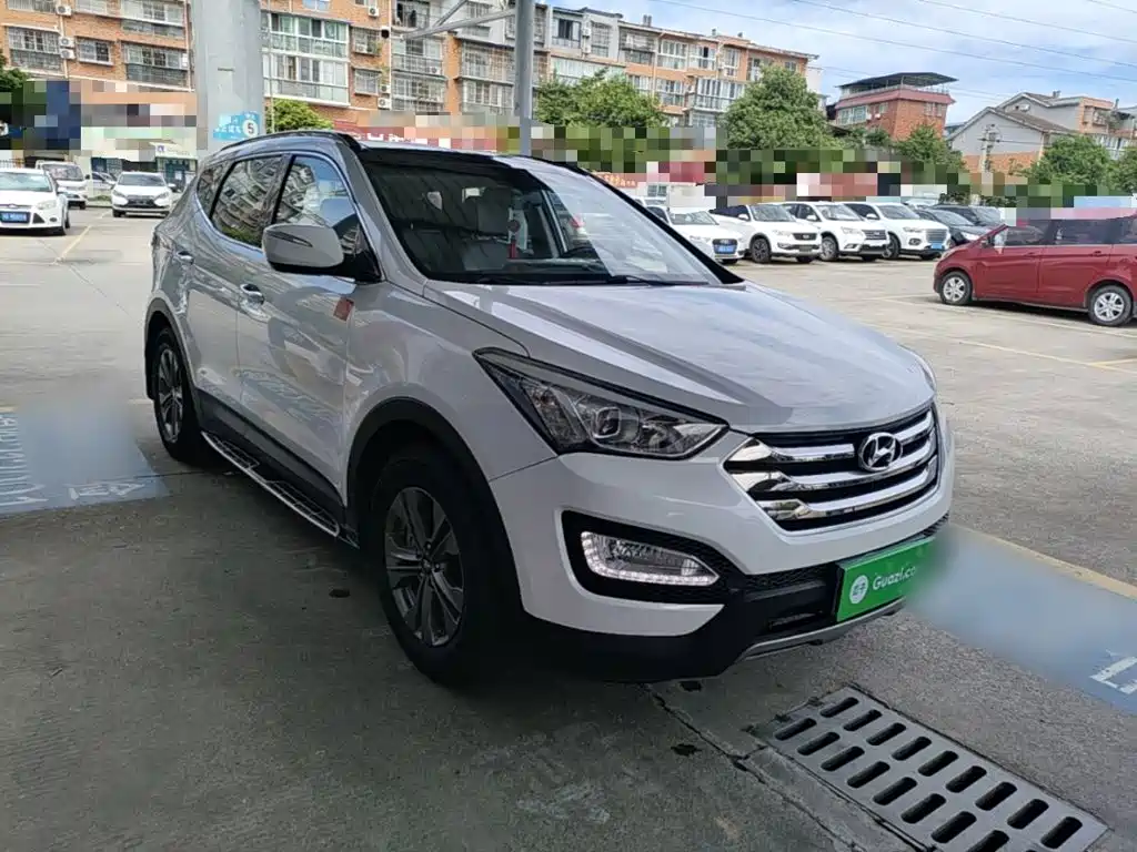 Hyundai Santa Fe — миниатюра 4