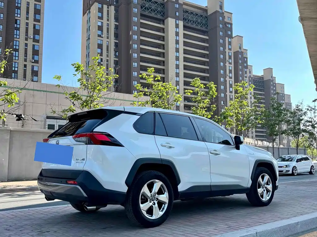 TOYOTA RAV4 RONGFANG