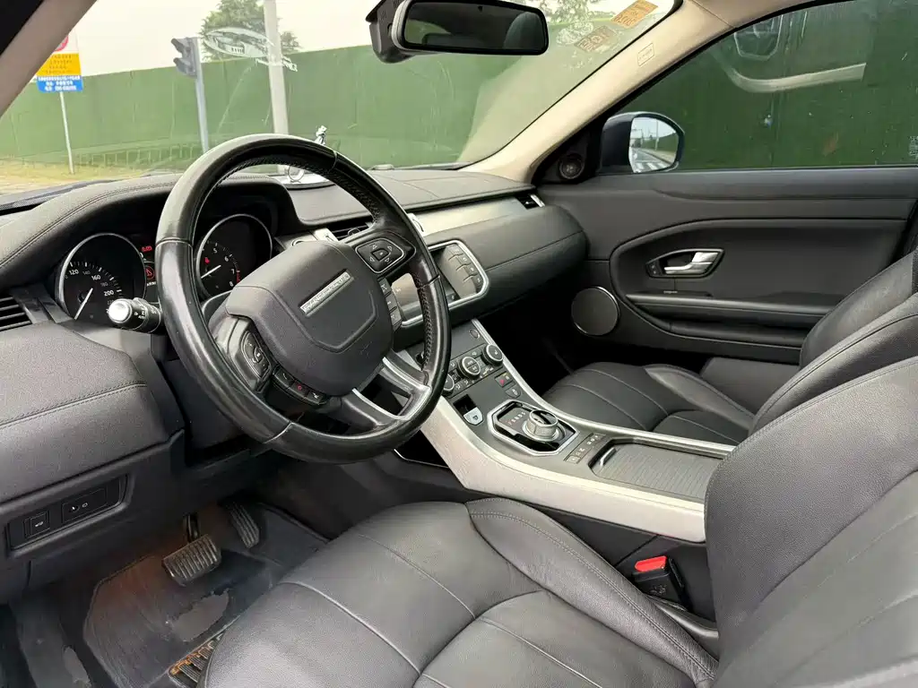 Land Rover Evoque — миниатюра 7