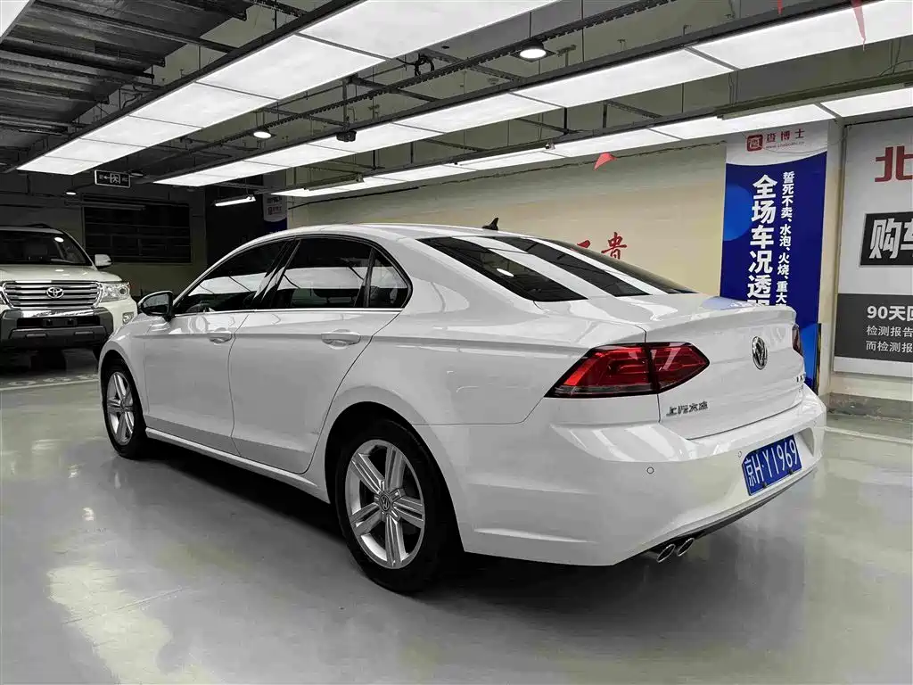 Volkswagen Lamando — миниатюра 10