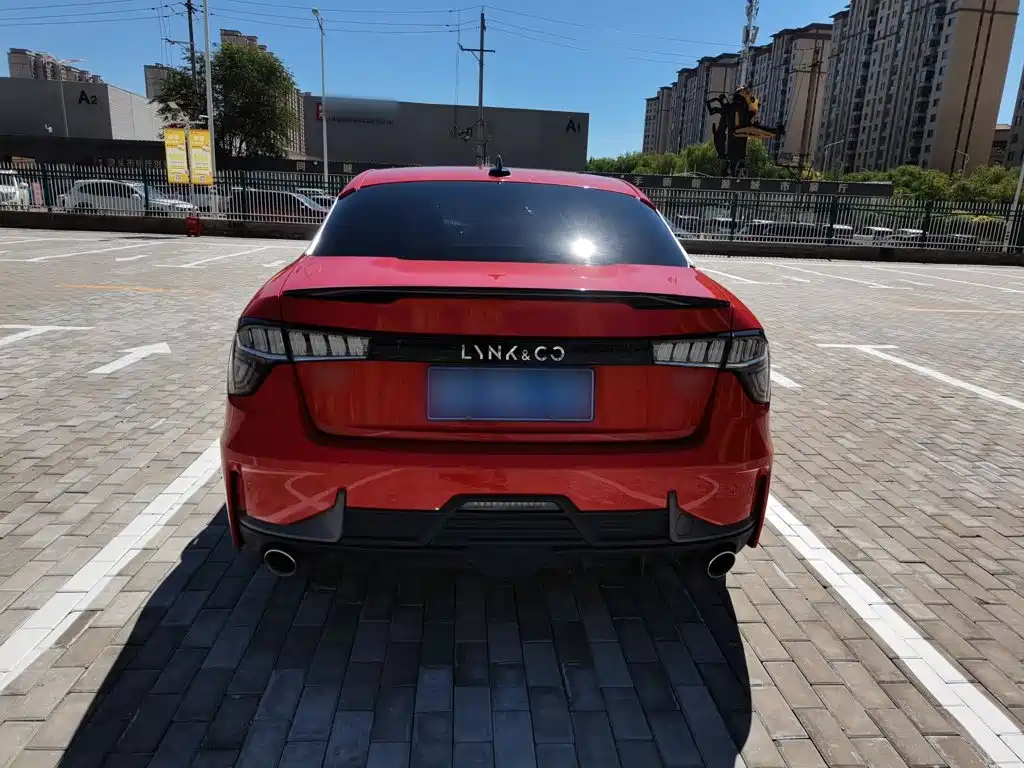 Lynk & Co 03 — миниатюра 8