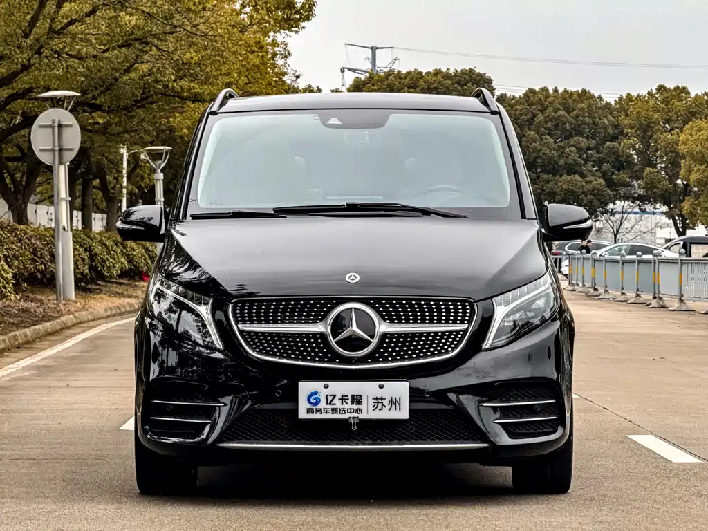 Mercedes-Benz V-Class V 2022 V 260 L Luxury