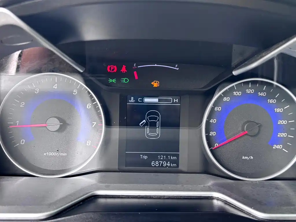 Geely Emgrand — миниатюра 18