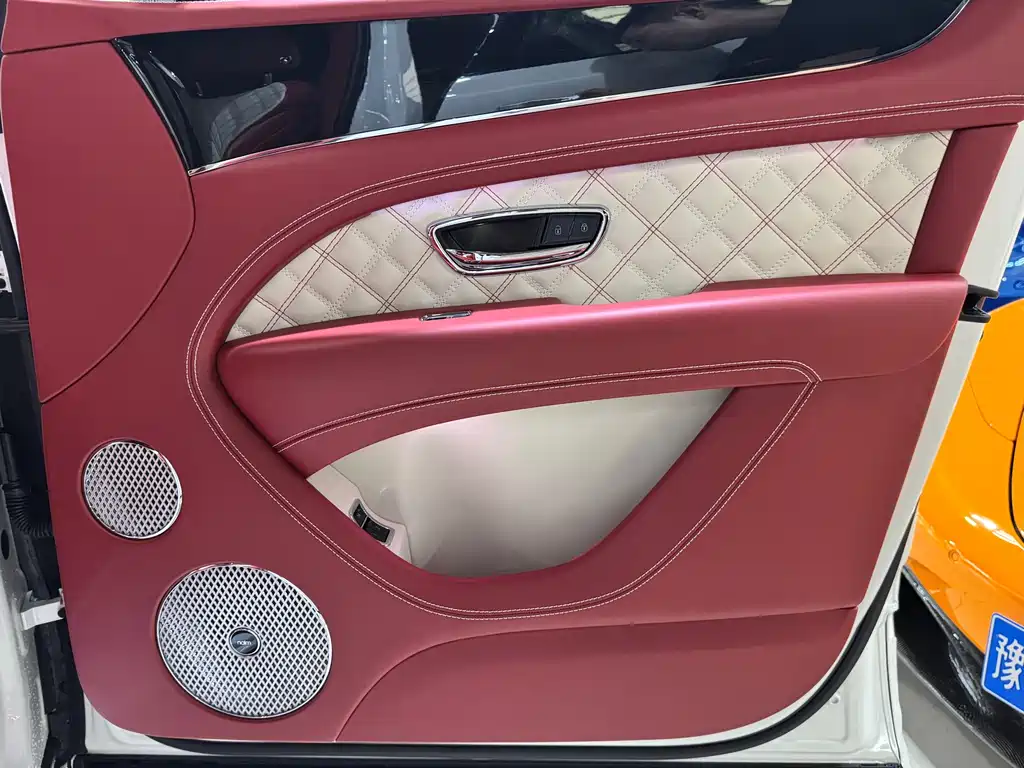 Bentley Bentayga 2021 4.0T V8