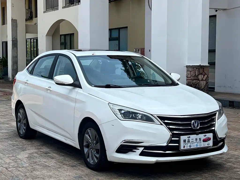 Changan Eado DT — миниатюра 3