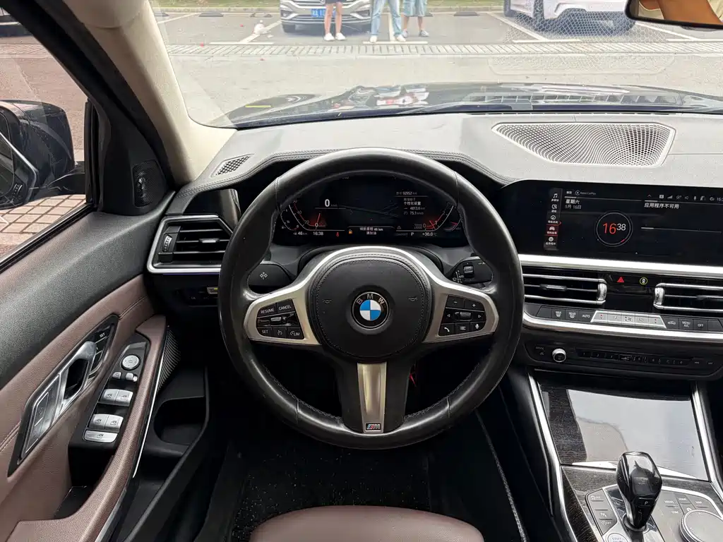 BMW 3 Series — миниатюра 7