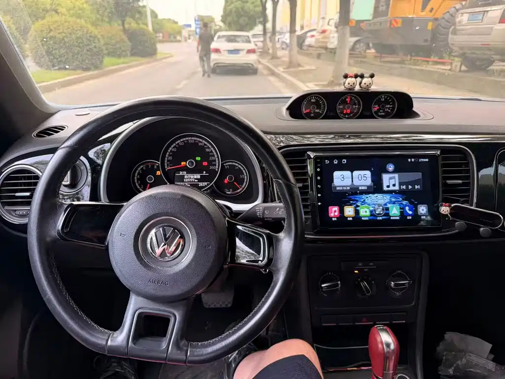 Volkswagen Beetle — миниатюра 9