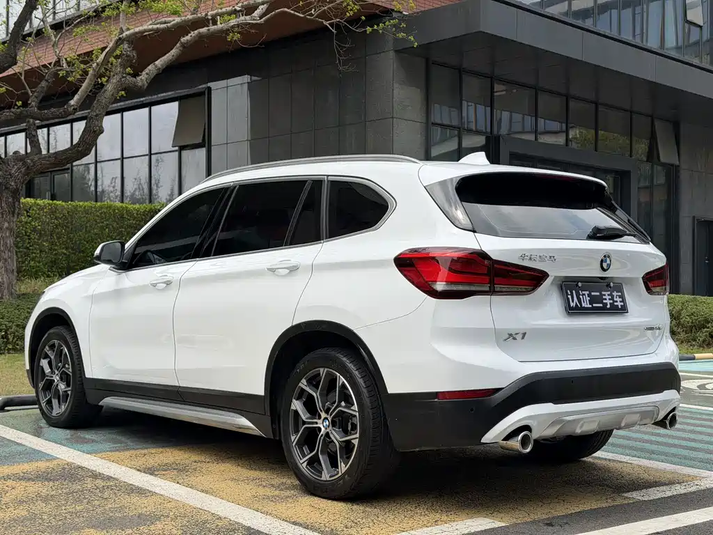 BMW X1 — миниатюра 19
