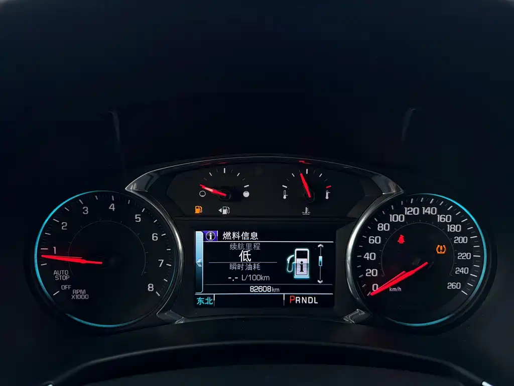 Chevrolet Equinox — миниатюра 17