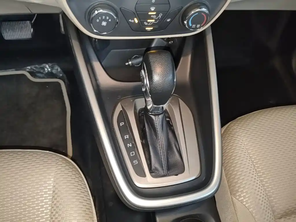 Ford Escort — миниатюра 14