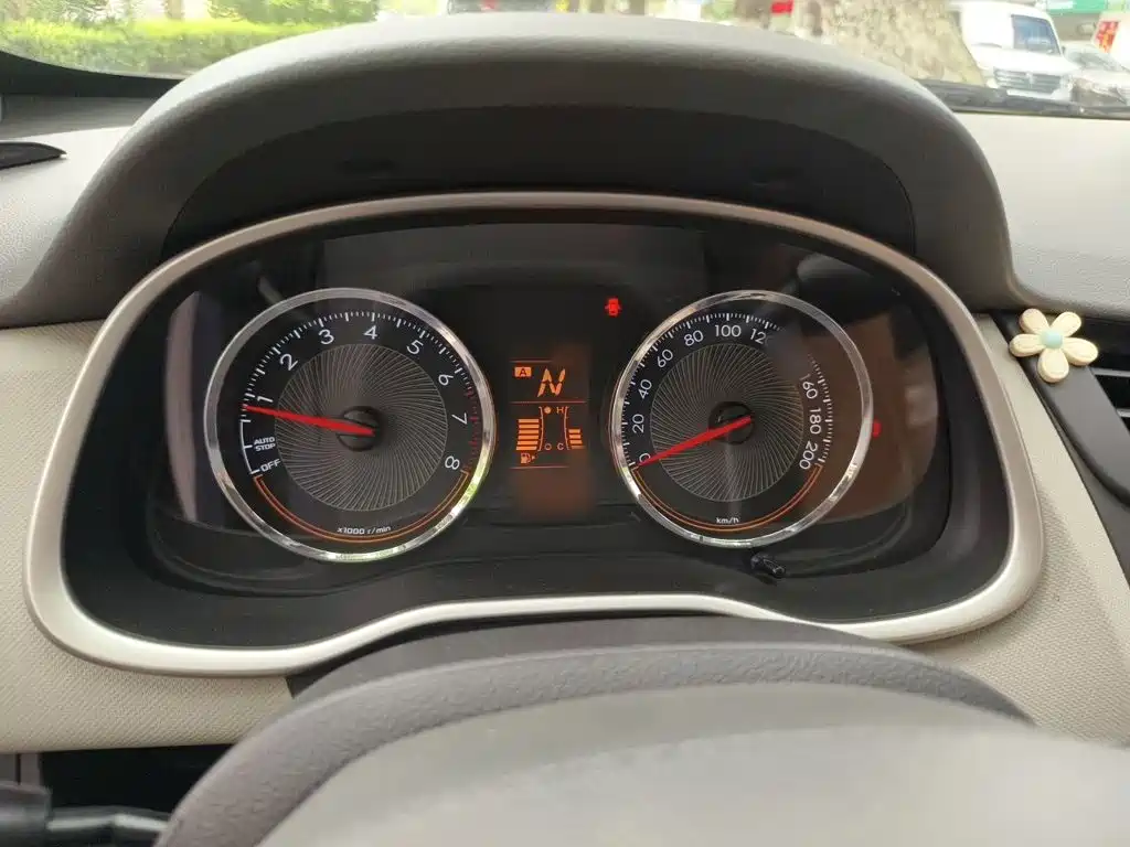 Chevrolet Sail — миниатюра 4