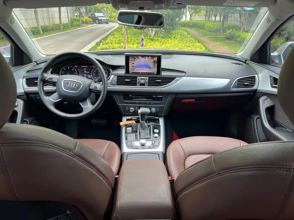 Audi A6L — миниатюра 6
