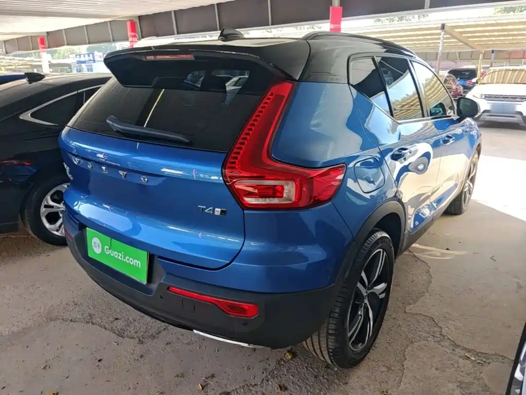 Volvo XC40 — миниатюра 7