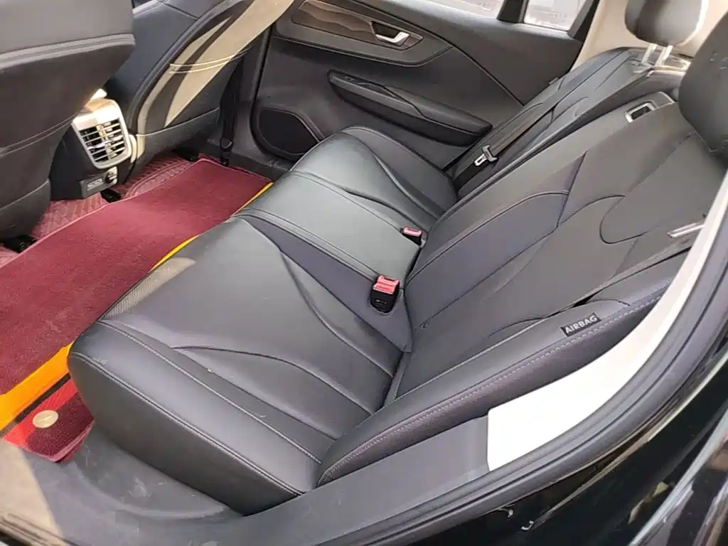 Hongqi Hongqi E-QM5 — миниатюра 17