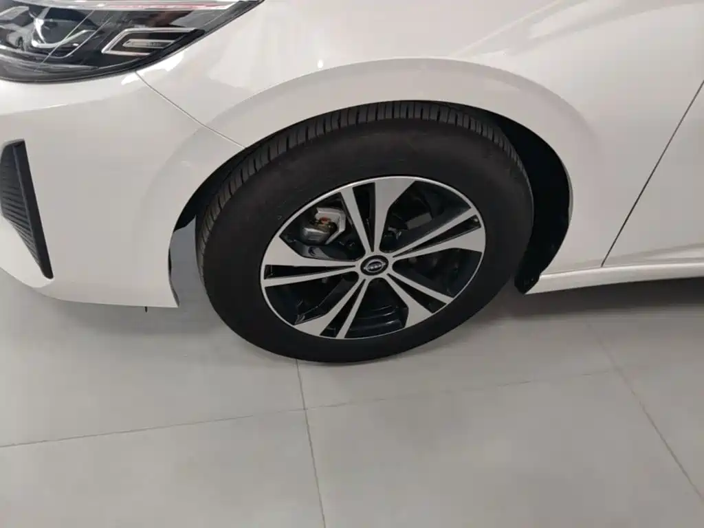 Nissan Sylphy — миниатюра 23