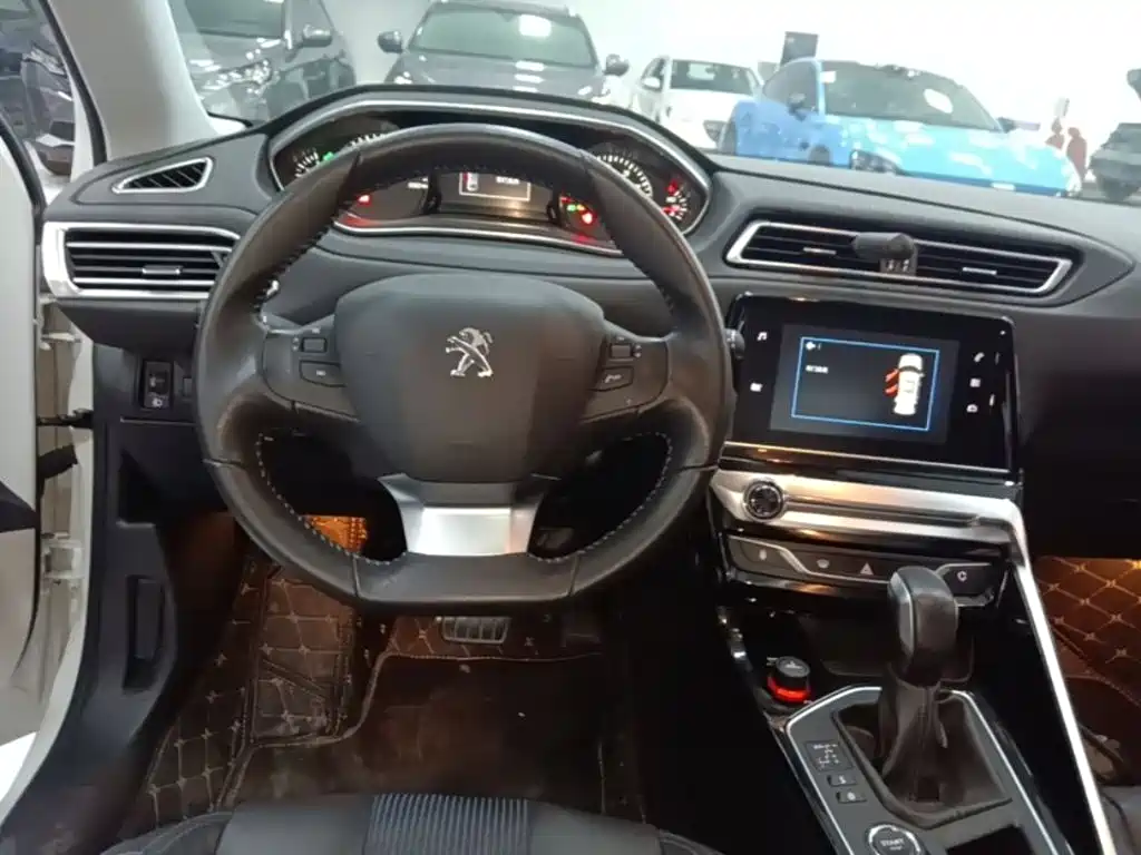 Peugeot 308 — миниатюра 11