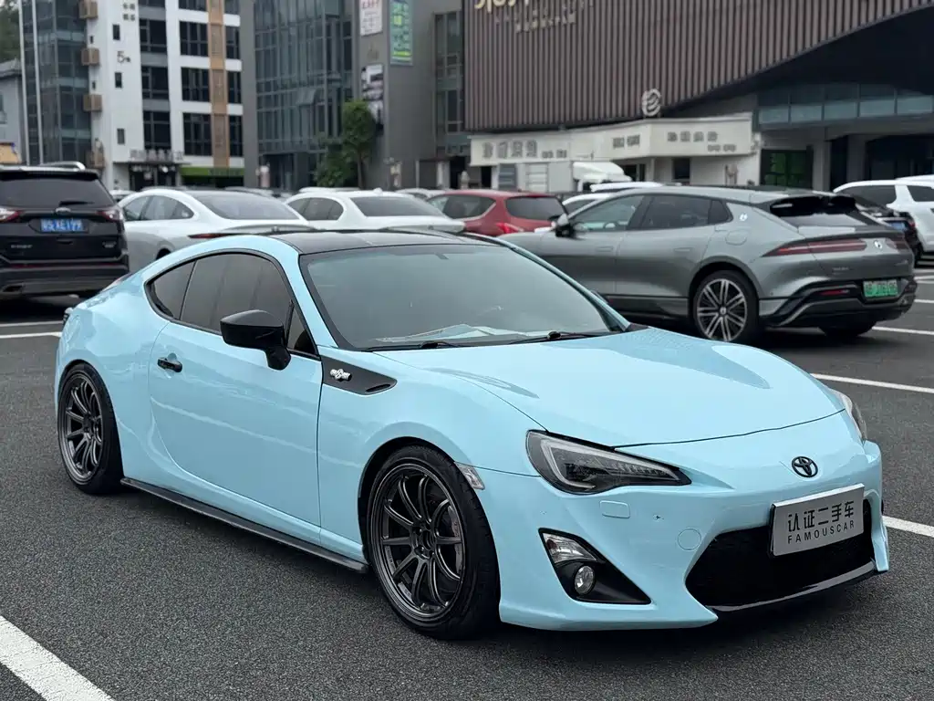 Toyota 86 — миниатюра 3