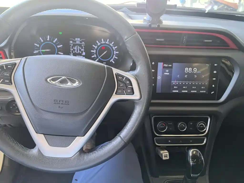 Chery Tiggo 3 — миниатюра 10