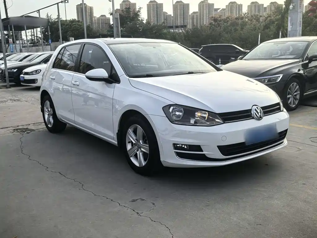 Volkswagen Golf — миниатюра 4