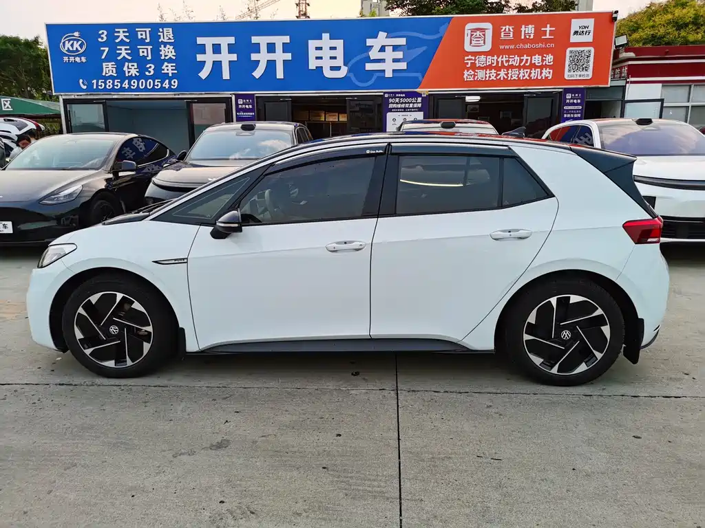Volkswagen ID.3 — миниатюра 4