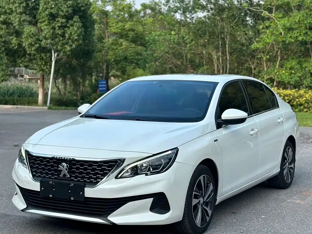 Купить Peugeot 408