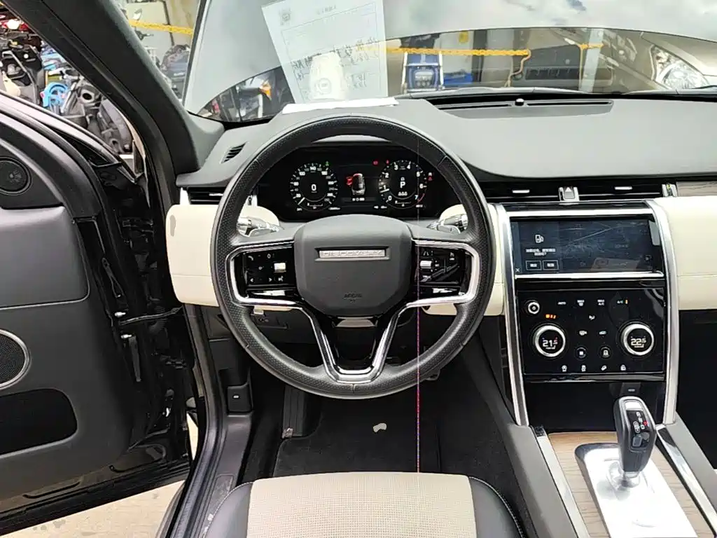Land Rover Discovery Sport — миниатюра 11