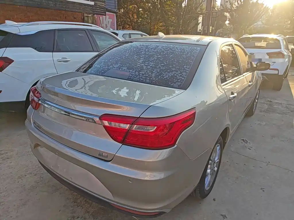 Geely Vision — миниатюра 7