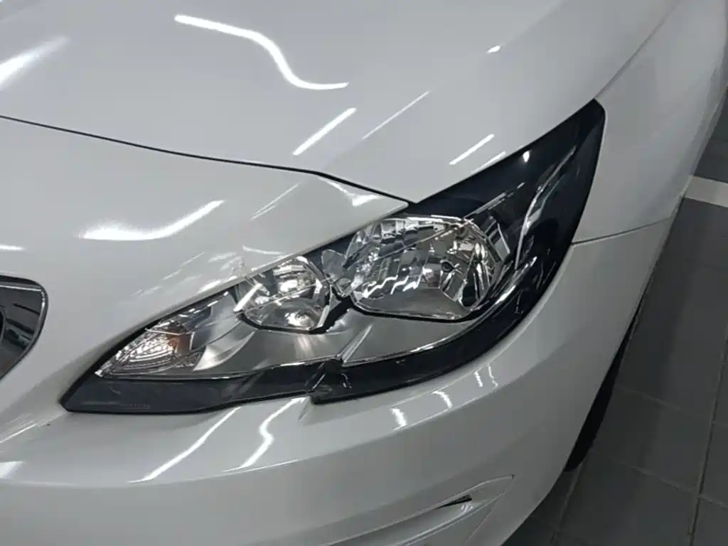 Peugeot 408 — миниатюра 24