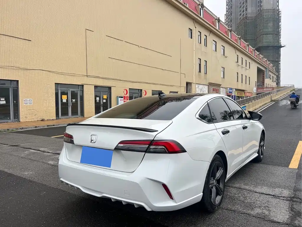 Honda Inspire — миниатюра 4
