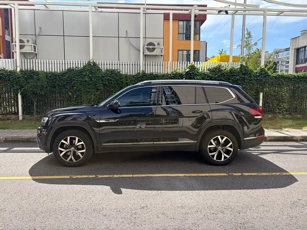 Volkswagen Teramont — миниатюра 5