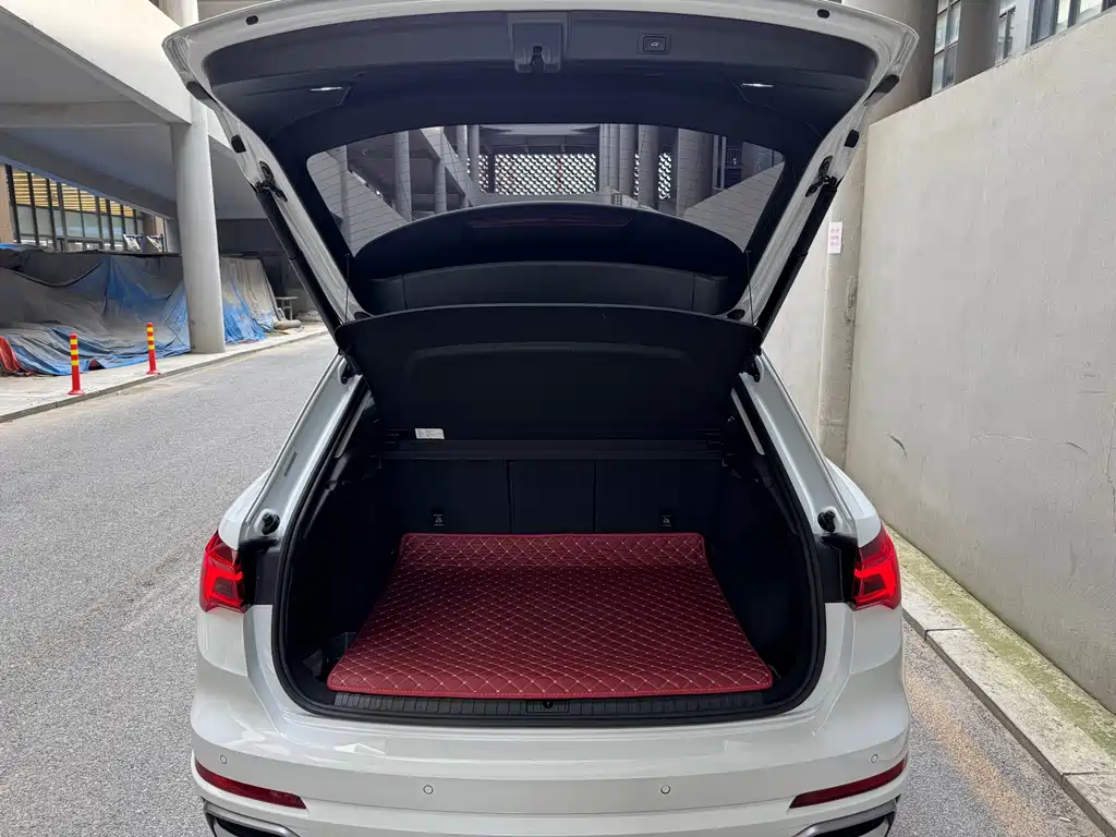 Audi Q3 — миниатюра 19