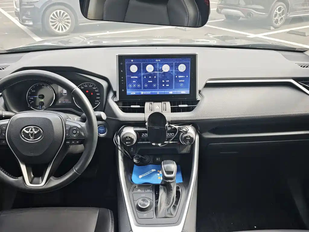 Toyota Wildlander — миниатюра 15