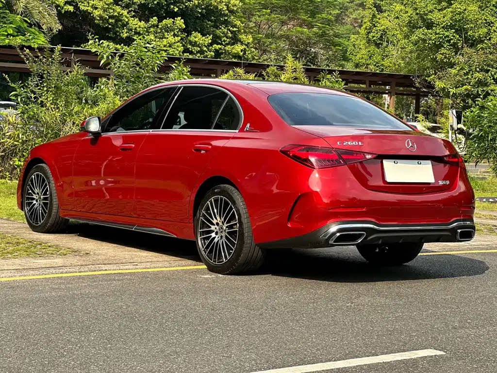 Mercedes-Benz C-Class — миниатюра 17